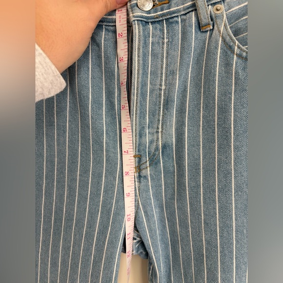 Everlane The 90’s Cheeky Button Fly Ankle Pinstripe Women 28 Crop Jean - Picture 9 of 9